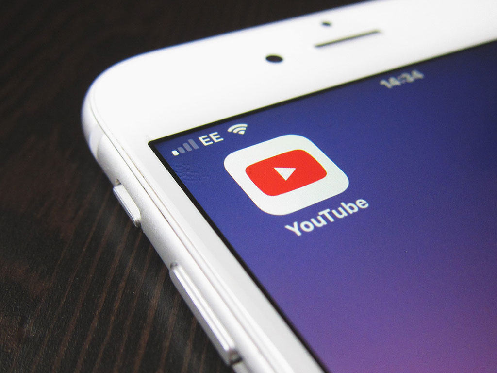 How To Download And Install The Youtube Mobile App