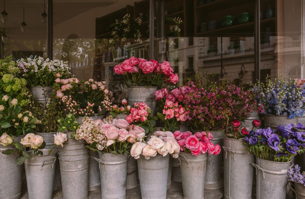What Florists Need Most When Selling Flowers Online